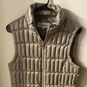 Calvin Klein Women’s Quilted Vest Full Zip LARGE